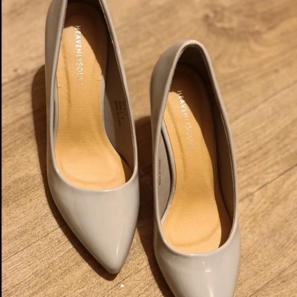 Elegant Gray Heels by